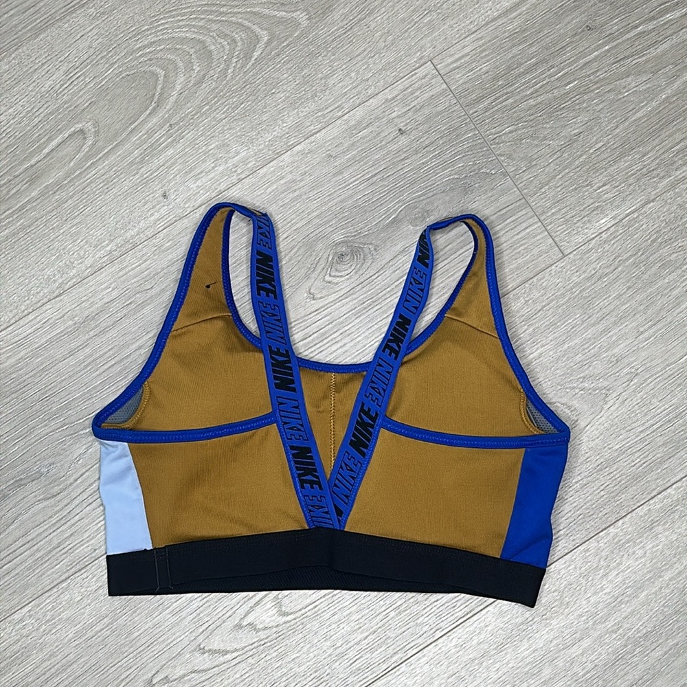 CROP TOP - Picture 2 of 3